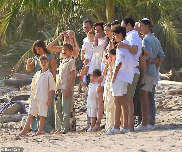 Ivanka, Jared, 44, and their children posed for photos with the rest of the Kushner family