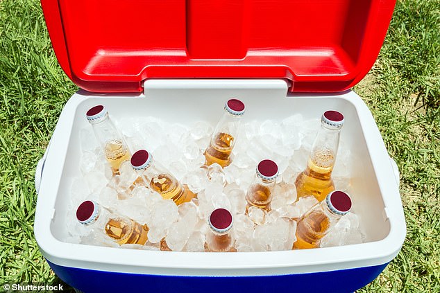 The fastest way to chill beer is with 1kg of ice, a bucket of cold water and 100g of salt, the researchers say