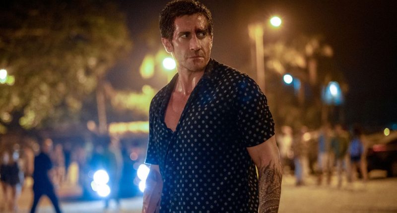 Jake Gyllenhaal Reacts to Doug Liman Boycotting 'Road House'