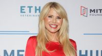 Christie Brinkley Reveals Skin Cancer Diagnosis: 'Caught Early'