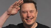 Elon Musk says his views are 'centrist'