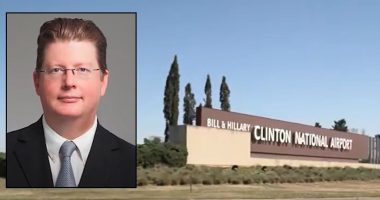 Executive director of Bill and Hillary Clinton National Airport seriously wounded after exchanging gunfire with feds: Report