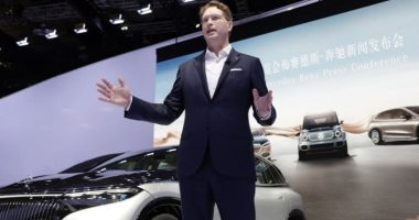 Mercedes-Benz boss calls for Brussels to cut tariffs on Chinese EVs