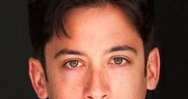 Michael Knowles Image