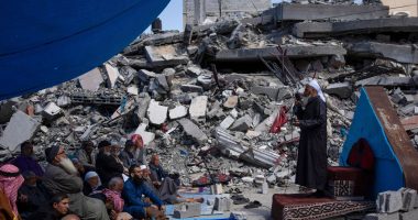 Palestinians killed in Israeli bombing of Gaza as Ramadan begins | Israel War on Gaza