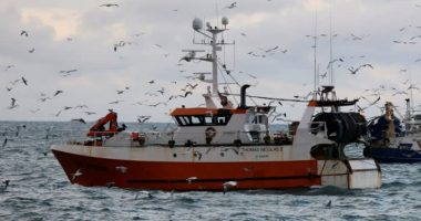 France slams UK over fishing access to protected habitat in British waters