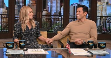 Kelly Ripa and Mark Consuelos Cause Online Debate After Live Rant