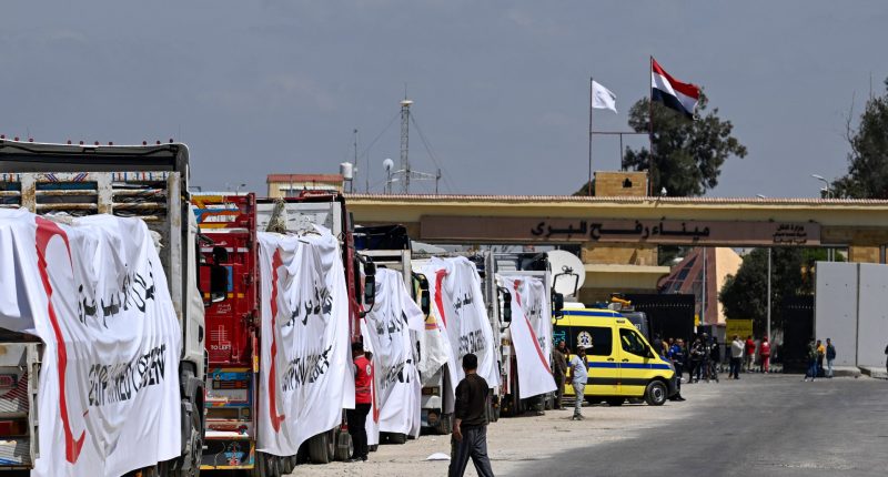 More than 300 aid trucks enter Gaza as Palestinians battle starvation | Israel War on Gaza News