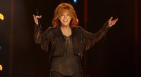 Reba McEntire Told Off a Stylist for 'Uncomfortable' Outfit