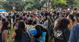 UT Austin protests descend into chaos, anti-Israel students yell at police