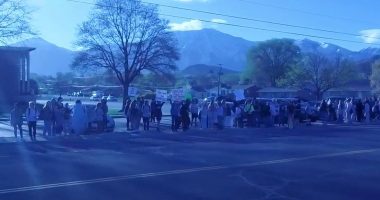 Utah students walk out to protest furries who allegedly scratch and bite them while school officials ignore complaints