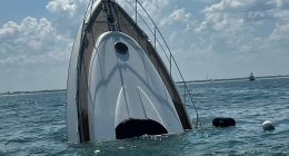 2 rescued as 80-foot yacht sinks off Florida coast