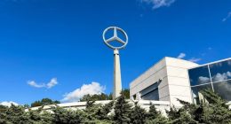 Blow to UAW as Mercedes-Benz workers in Alabama vote against union