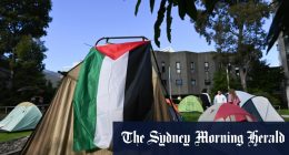 Deakin University tent city still standing after eviction order as protesters plan campus rally
