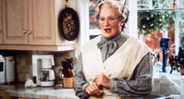 Robin Williams Wrote Letter to Principal Who Kicked Out Mrs. Doubtfire Star