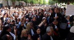 Tunisian lawyers defiant as government cracks down on all voices | Human Rights News