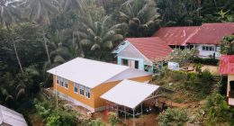 How life goes on after an earthquake: The ‘Lego schools’ of Lombok | Education