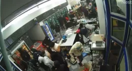 Mob ravages California mini-mart during flash robbery near airport, shocking video shows