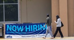 US economy adds 206,000 jobs but unemployment rises