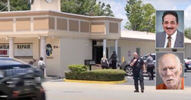 Man killed jewelry store owner in dispute over transaction