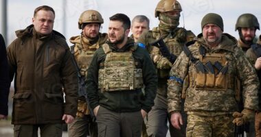 Ukrainian President Zelensky Says He's Open to Ceding Territory to Russia to End War