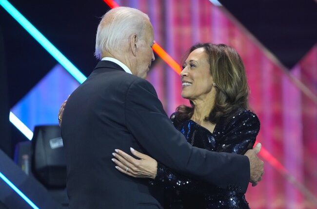 Baby, It's Cold Inside—Biden-Kamala Relationship Said to Be 'Frosty' After Dem Electoral Wipeout