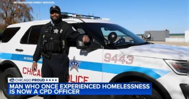 Chicago police Officer Lavelle Schaffer, who was previously unhoused, now living his dream: 'It still feels like a movie'