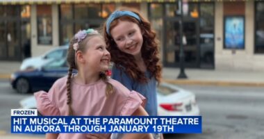 'Disney's Frozen The Broadway Musical' features local sisters, Everleigh and Elowen Murphy, at Paramount Theatre in Aurora