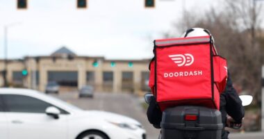 DoorDash steps up driver ID checks after traffic safety complaints