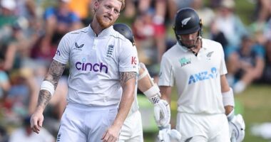 England are set to end their marathon year on a low after collapsing in dismal fashion on the second afternoon of the third Test against New Zealand