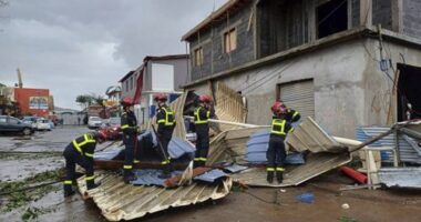 France rushes help to Mayotte after hundreds killed in Cyclone Chido