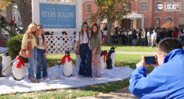 'Gilmore Girls' cast reunites for special holiday tour of Stars Hollow on the Warner Bros. Lot 