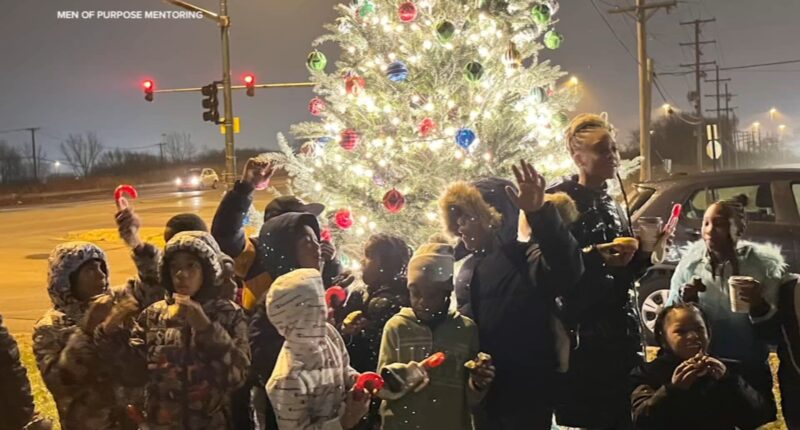 Men of Purpose Mentoring and Youth Guidance team up to 'Light Up the Season' with annual Chicago toy giveaway