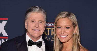 Newly-engaged Fox News hosts Sean Hannity & Ainsley Earhardt’s long-distance romance after his permanent move to Florida