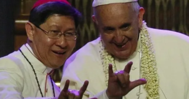 Pope Francis Recent Hand Gesture Sparks Controversy: Fact vs Fiction