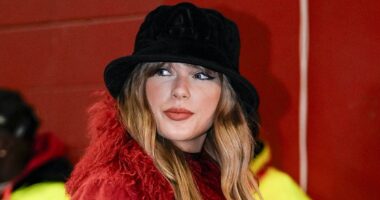 Taylor Swift returns to cheer on Travis Kelce and the Chiefs at Arrowhead for first time since wrapping up Eras Tour