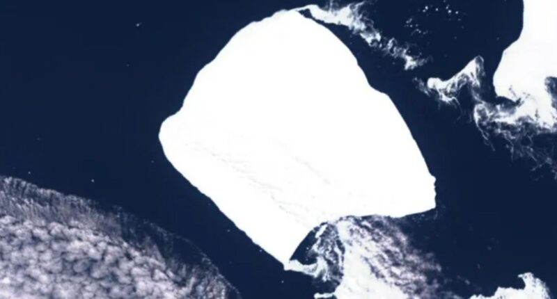 World’s largest iceberg twice the size of London BREAKS FREE after 30 yrs in one spot – heading straight for Brit island