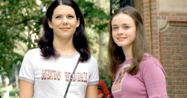 ‘Gilmore Girls’ Now Streaming on Hulu