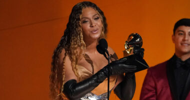 Beyoncé donates $2.5 million to Los Angeles-area wildfire relief