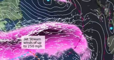 Britain facing MORE storm and snow fears as maps reveal where 'very powerful' 250mph Jet Stream will bring strong winds and torrential downpours later this week