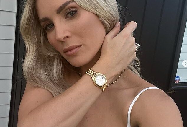 Kiwi influencer Sera Cruickshank has hard launched her new relationship with convicted rapist Jamie Foster over Instagram