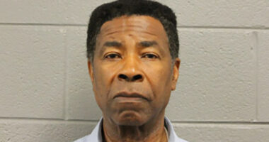 Former Chicago pastor, retired CFD assistant commissioner Jerry Jones pleads guilty to child sex abuse