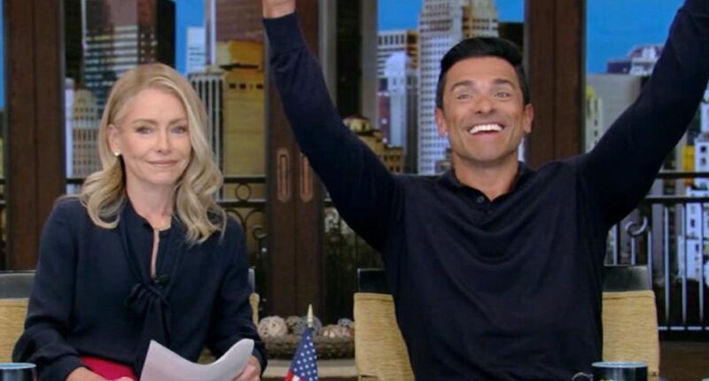 Kelly Ripa Recoils At Return Of Skinny Jeans: “I’m Too Attached To My Crotch Breathing”