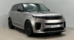 Moment thieves drive off in 'unstealable' £183k limited edition Range Rover parked outside owner's house - just TWO days after he picked it up from dealership