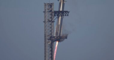 Starship upper stage lost on seventh test flight, debris seen spewing in sky