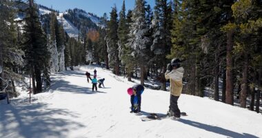 Teen dead at ski resort near posh mountain town