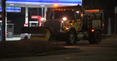 Chicago weather: Icy conditions lead to crashes, traffic closures, including WB I-88 in DeKalb