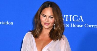 Chrissy Teigen Reacts After Coming Under Fire For Taking A Bath With Three Of Her Four Kids