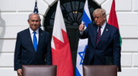 Donald Trump, Benjamin Netanyahu hold talks as US president warns 'no guarantees' fragile peace in Gaza will hold