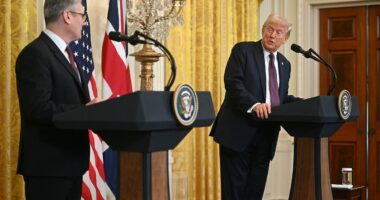 Donald Trump says Ukraine peace deal will be 'soon or not at all' as he hails 'special' Keir Starmer, hints at trade deal, backs off tariffs and supports Chagos handover during White House love-in